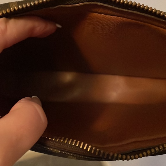 Authentic Louis Vuitton bag EUC - Picture 6 of 7